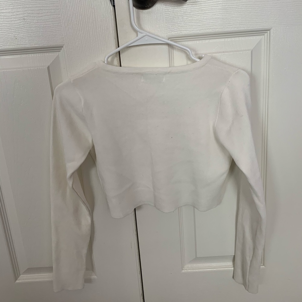 white cropped cardigan - Picture 2 of 2